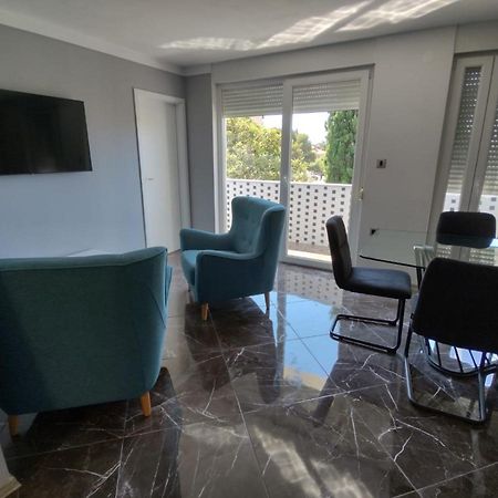 Modern Apartment Ana Ровинь Экстерьер фото