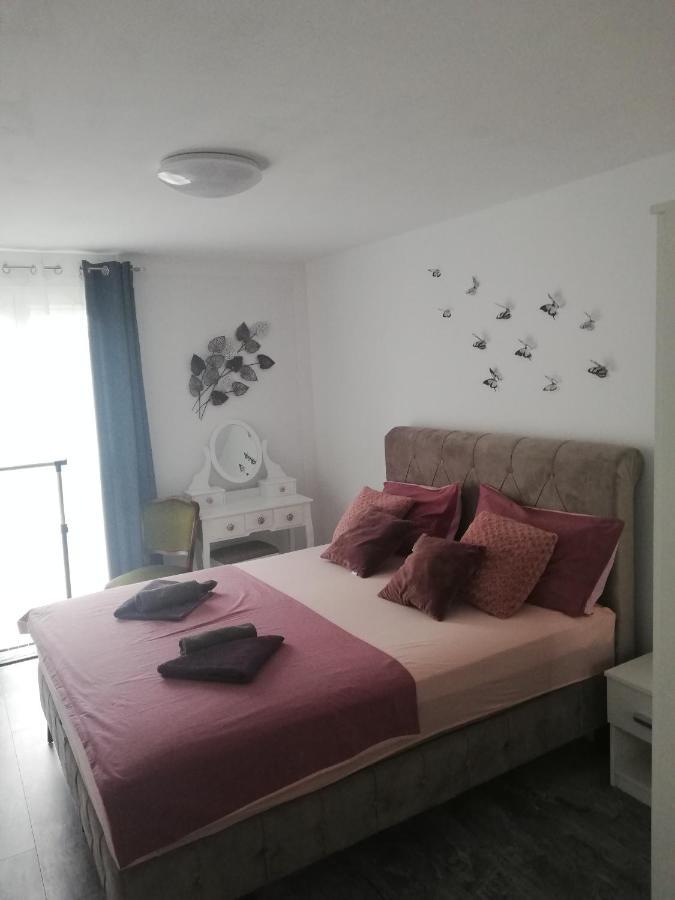 Modern Apartment Ana Ровинь Экстерьер фото