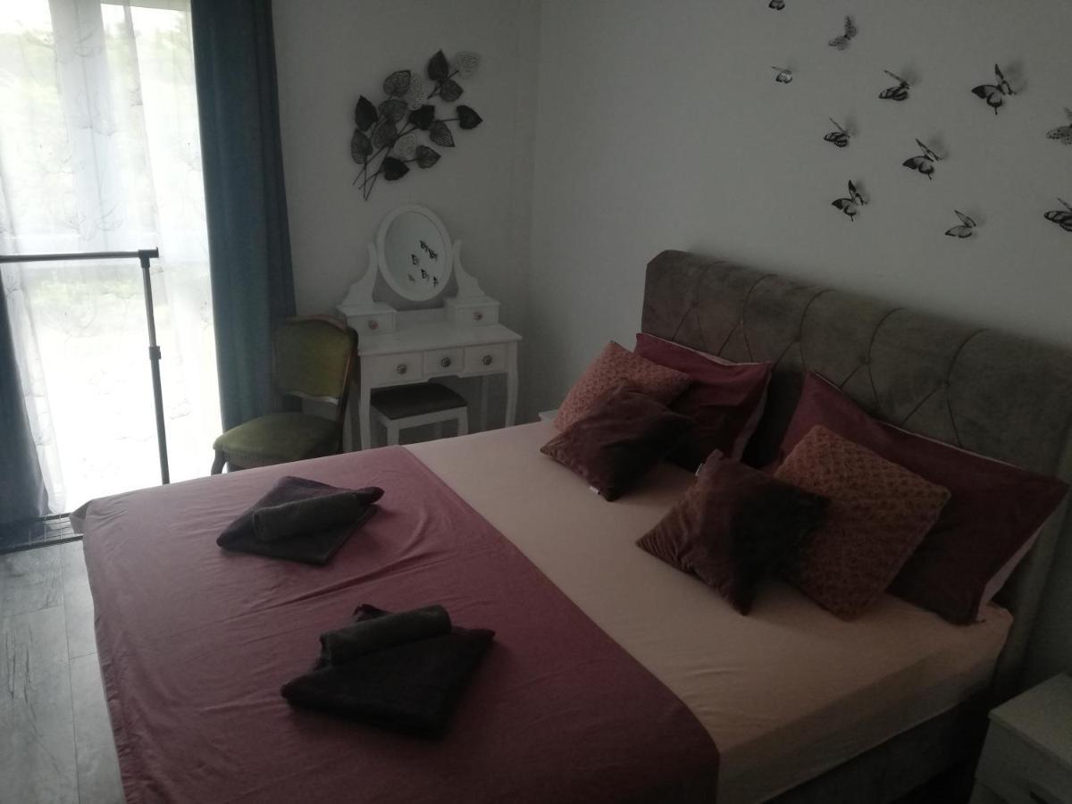 Modern Apartment Ana Ровинь Экстерьер фото